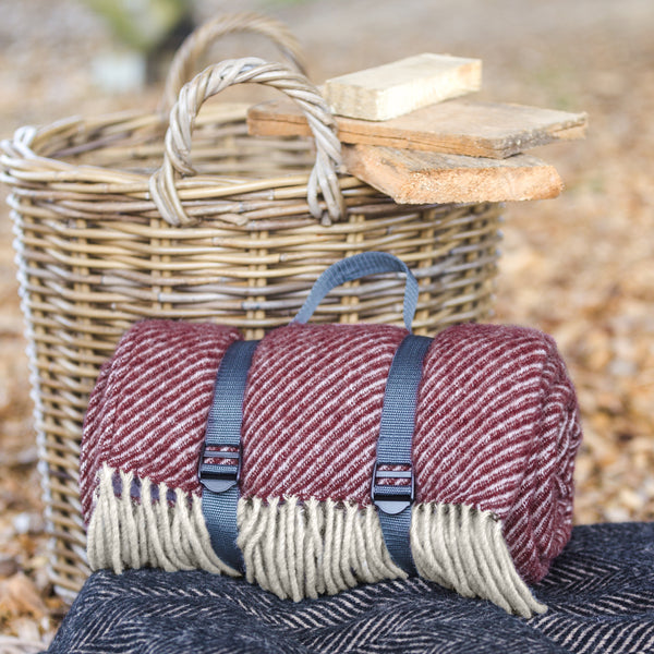 Tweedmill Picnic Rugs with Webbing Straps - The Colourful Garden Company