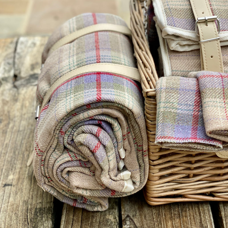 Personalised Two Person Tartan Picnic Basket And Blanket - The Colourful Garden Company