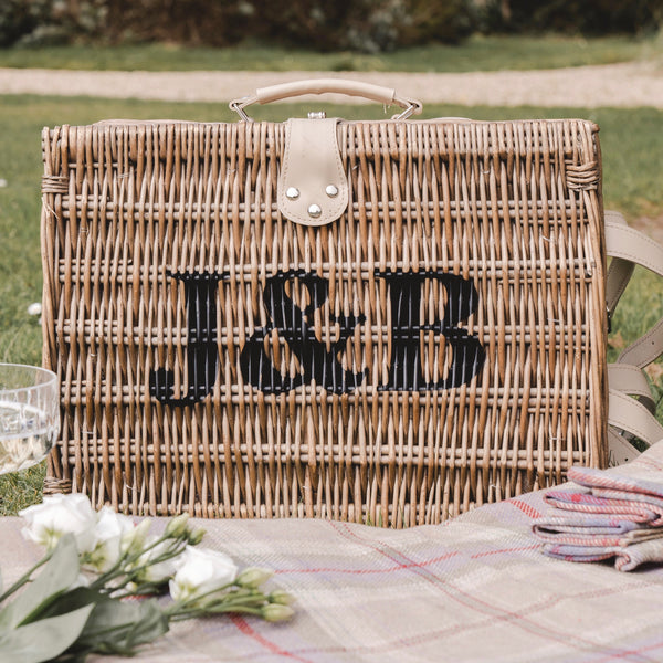 Personalised Two Person Tartan Picnic Basket And Blanket - The Colourful Garden Company