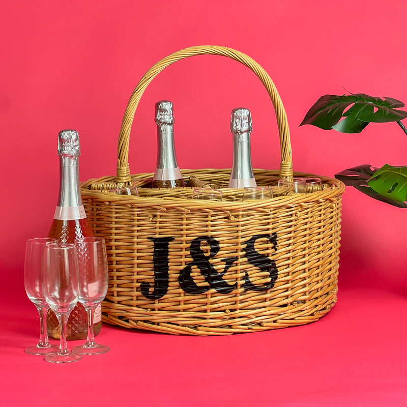 Party Basket with 12 Champagne Flutes