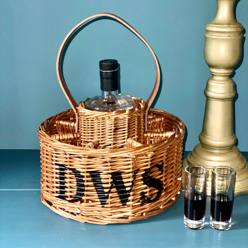 Personalised Willow Liqueur Carrier - The Colourful Garden Company