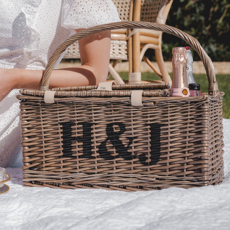 Personalised Four Person Picnic Basket - The Colourful Garden Company
